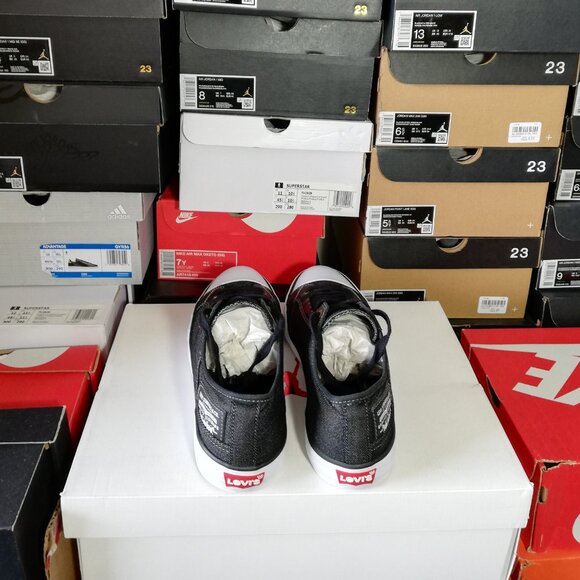 Levi's CANVAS MEN'S US SIZE 9 LIKE NEW WORN 3 TIMES NO BOX - Picture 7 of 9